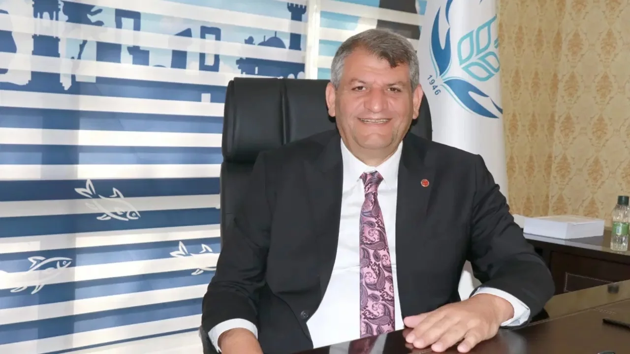 'AK Parti'li başkanın makam aracından kaçak göçmen çıktı' iddiası... CHP'li Tanal'dan sert tepki:...