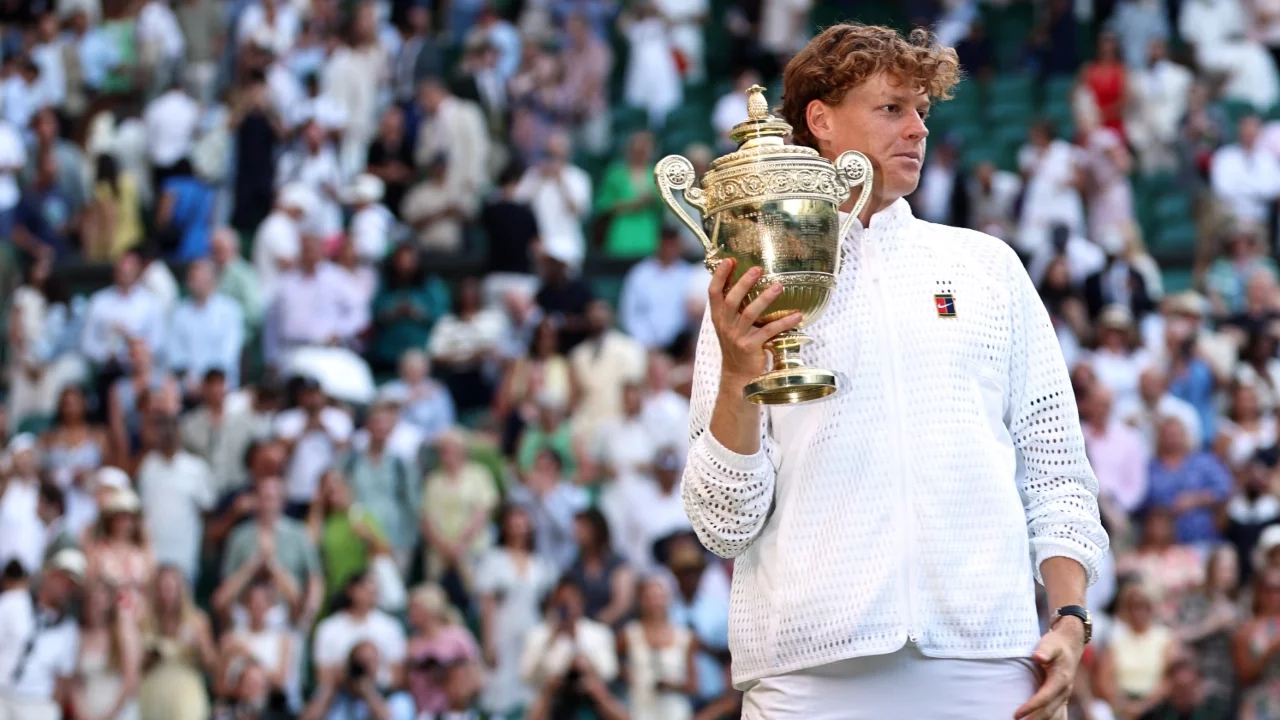 Jannik Sinner, Wimbledon'da üst üste ikinci kez şampiyon oldu