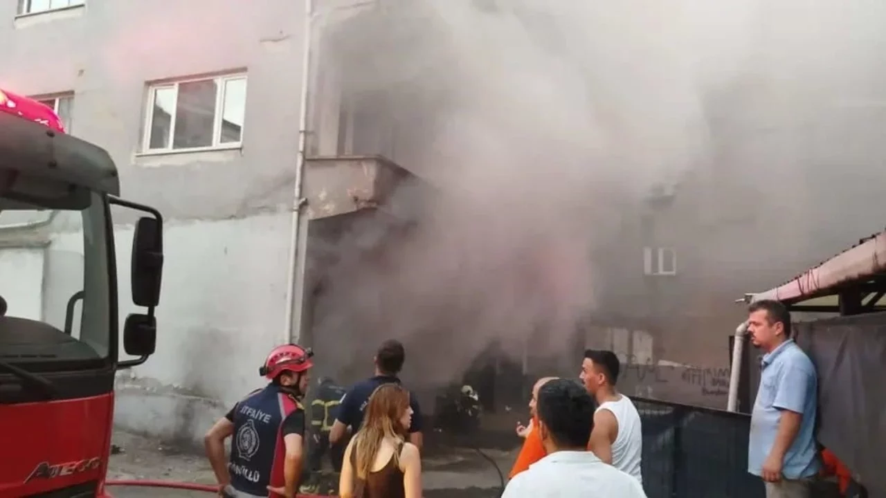 Zonguldak'ta boş binanın bodrum katında yangın çıktı