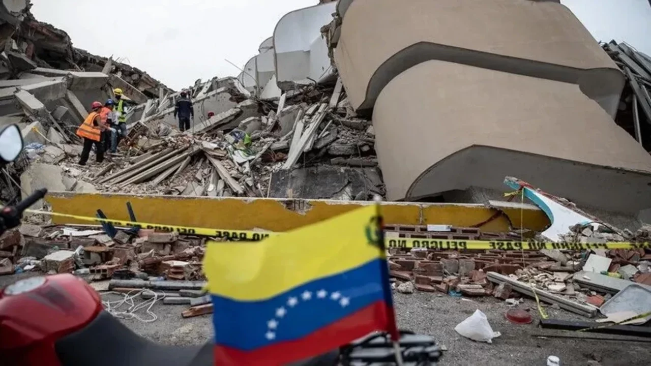 Venezuela'daki ikiz depremlerde can kaybı 4 bin 490'a yükseldi