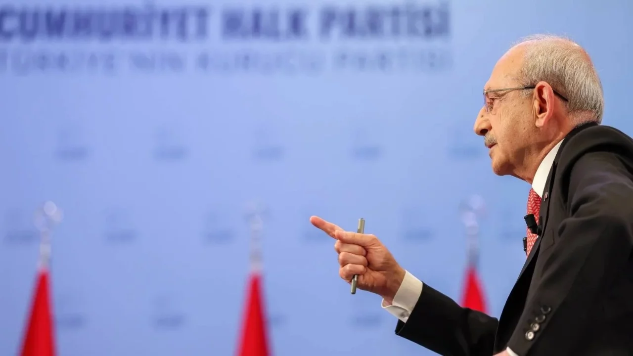 Kılıçdaroğlu: Özel'in partiden ayrılmasına gerek yok ama parti içinde 'paralel yapı' olmaz