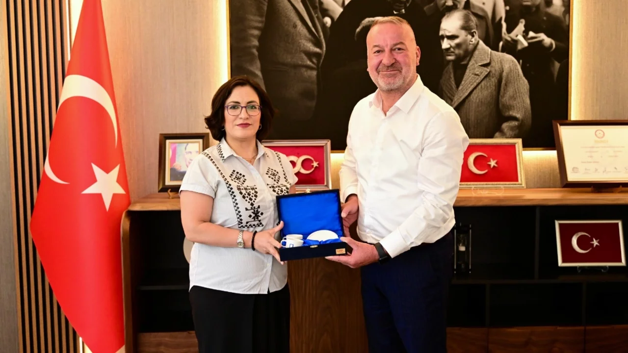 TMMOB Mimarlar Odası Bursa Şubesi'nden Başkan Karabatı'ya ziyaret