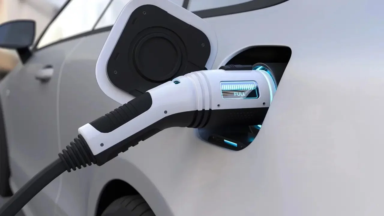 Elektrikli araçlarda kilometre başına vergi dönemi! O ülkede alınacak bedel açıklandı