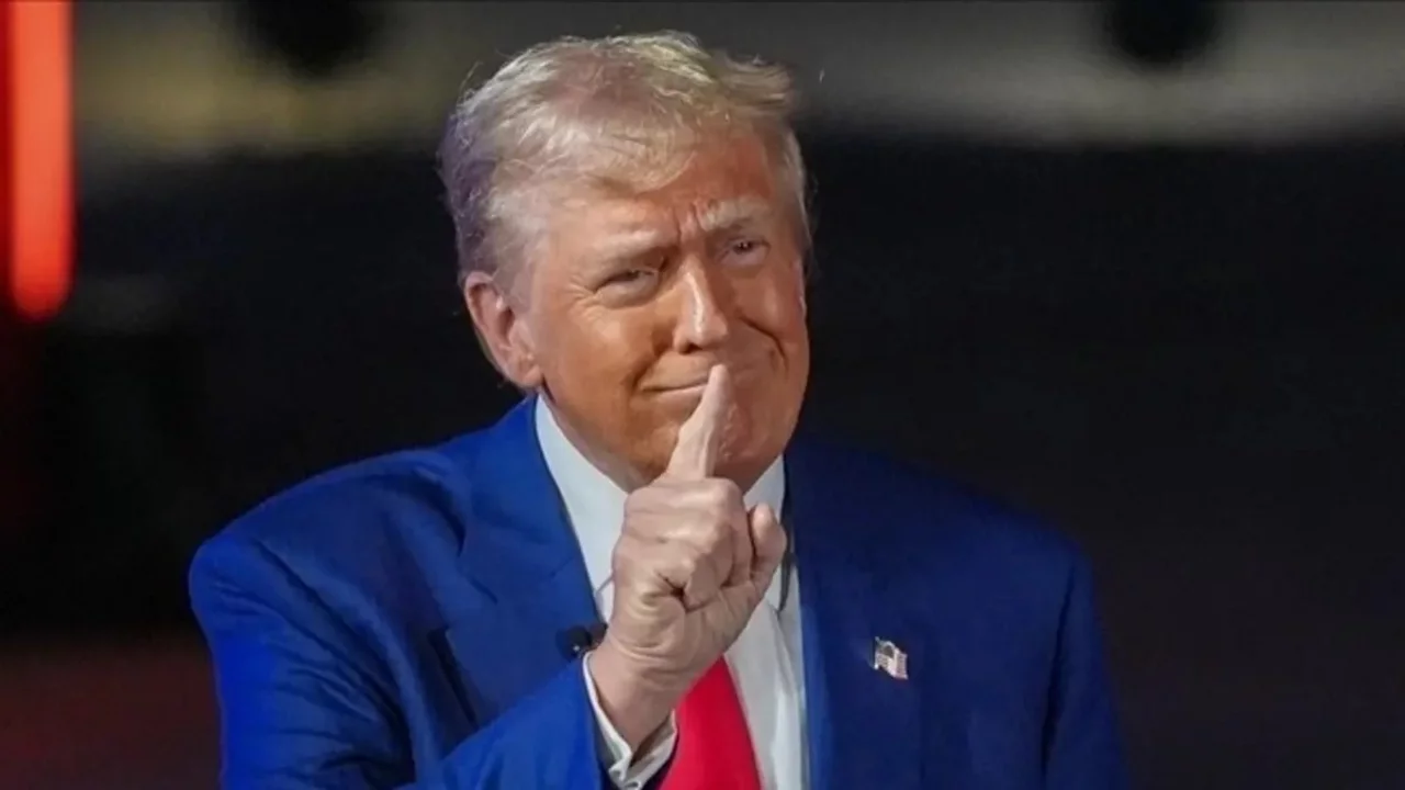 ABD Başkanı Trump'tan Hürmüz açıklaması: 'Geçişler İran hariç herkese açık'