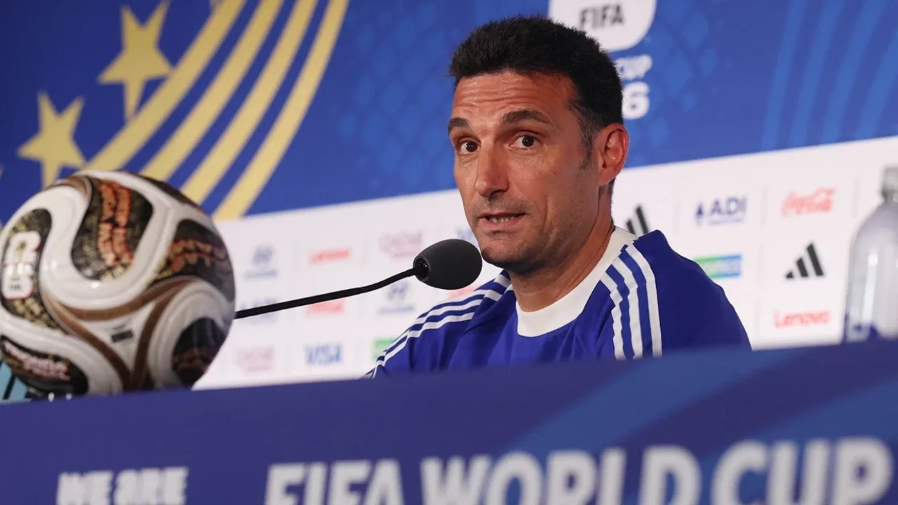 Scaloni: "Dünya Kupası yarı finalindeyiz, çok istekli ve hazırız"