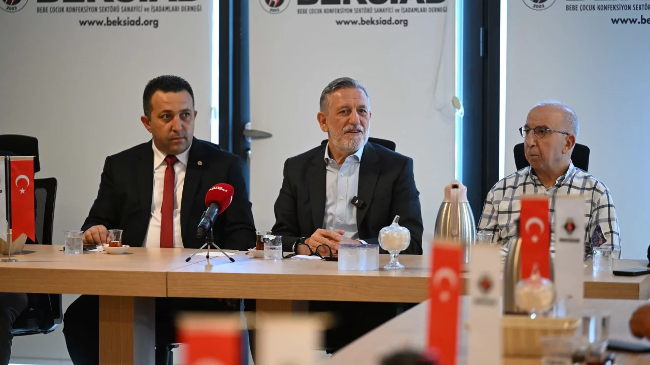 BTSO Başkanı Burkay BEKSİAD üyeleriyle bir araya geldi