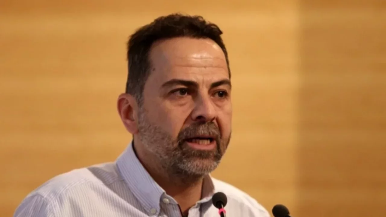 Nasuh Mahruki gözaltına alındı