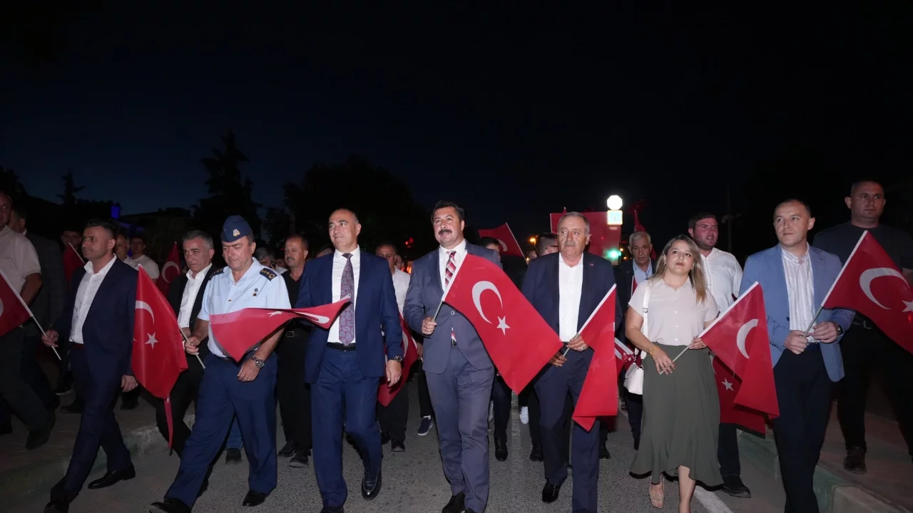Yenişehir'de 15 Temmuz ruhu meydanlara taşındı