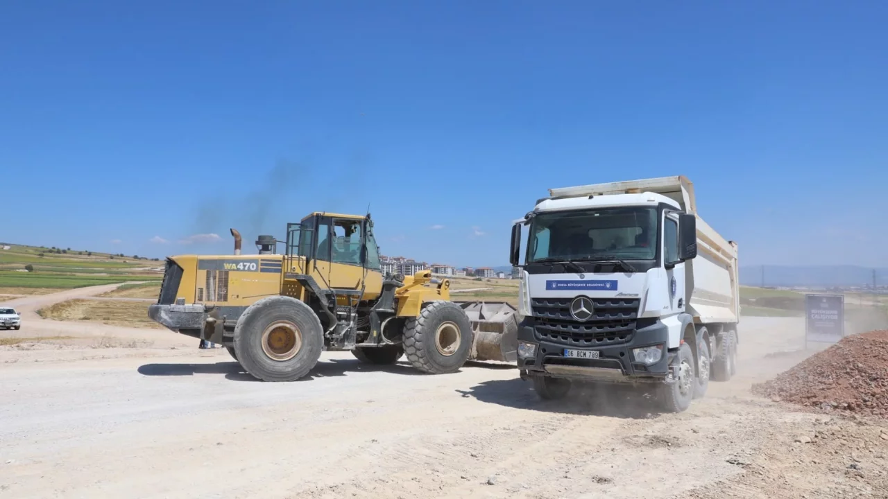 Bursa Büyükşehir'den İnegöl'e 18 kilometre uzunluğunda yeni yol