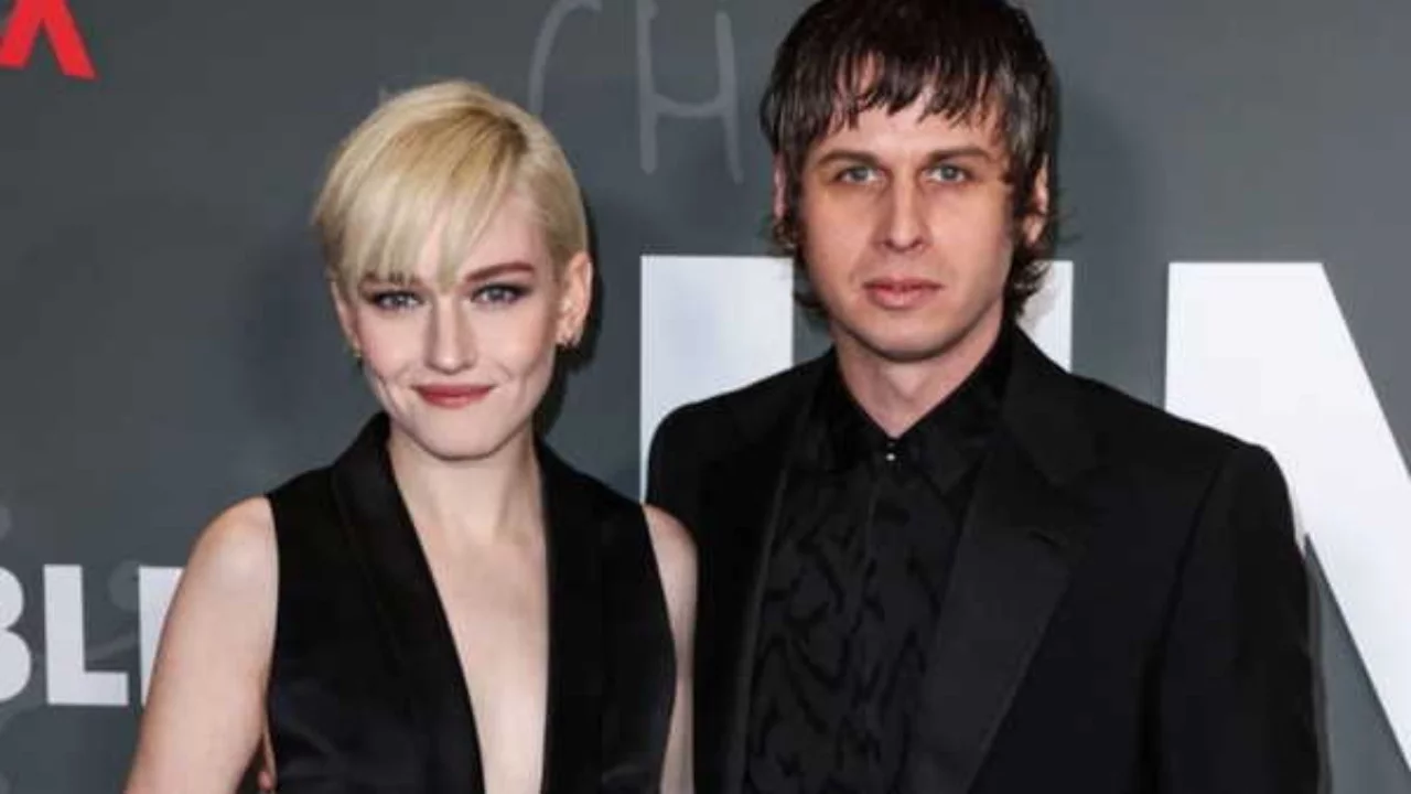 Ünlü oyuncu Julia Garner ve Müzisyen Mark Foster boşandı