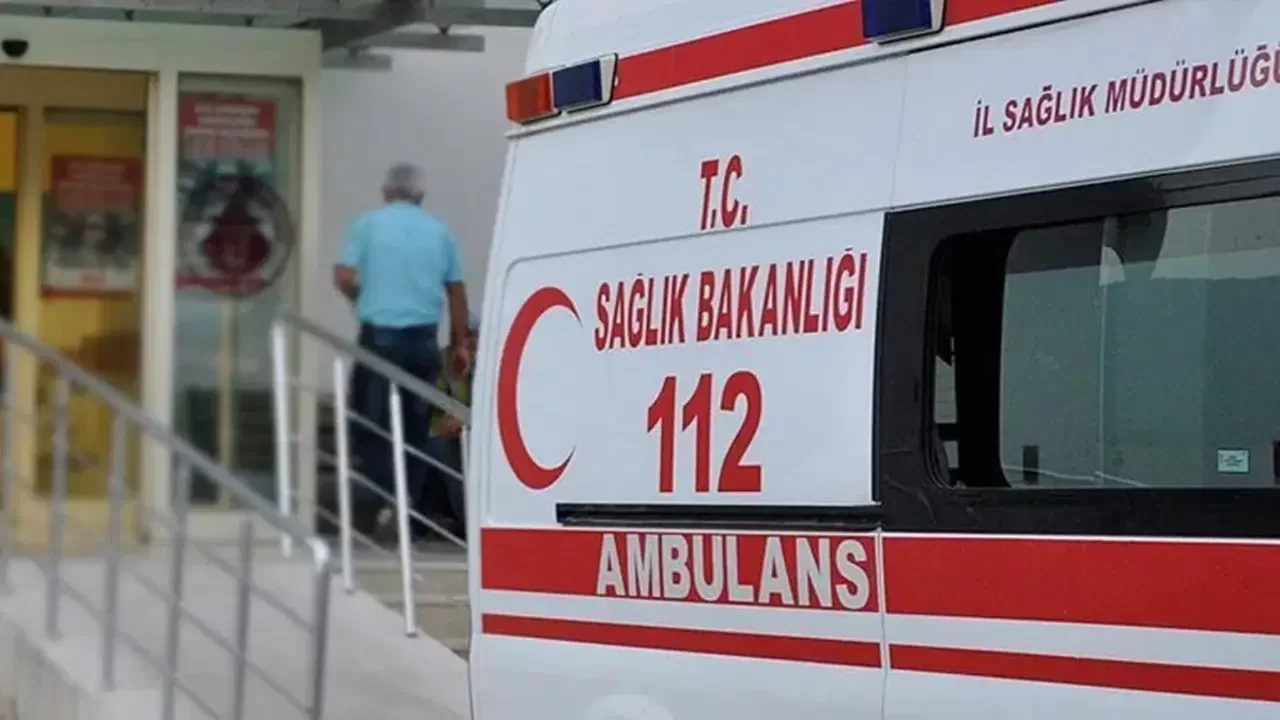 İki grup arasında taşlı sopalı kavga: 1'i polis 7 yaralı