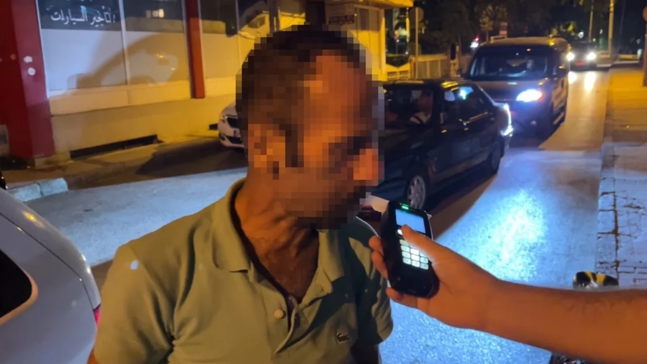 Bursa'da bisikletiyle polislerin yanına geldi, yasal sınırdan 20 kat fazla alkollü çıktı!