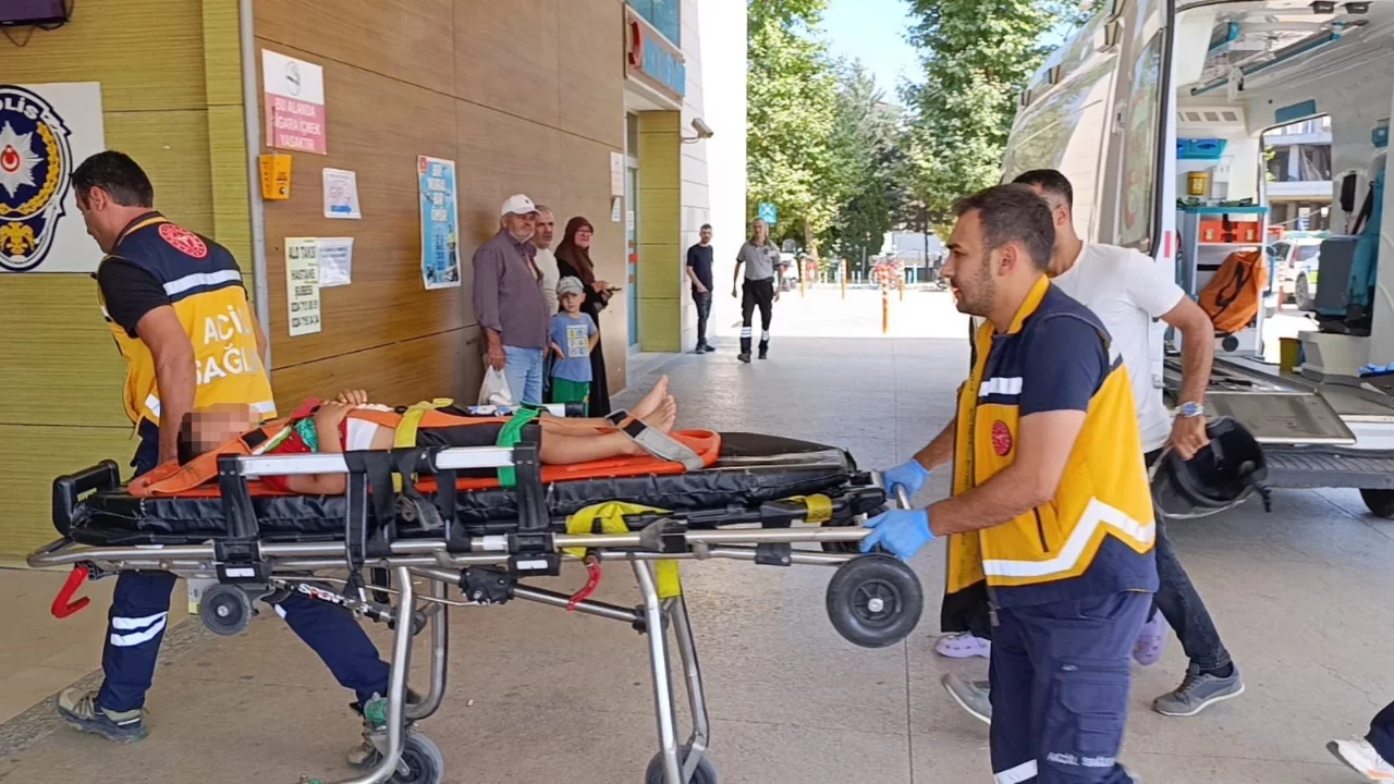 Bursa'da 4 yaşındaki çocuk balkondan düştü!
