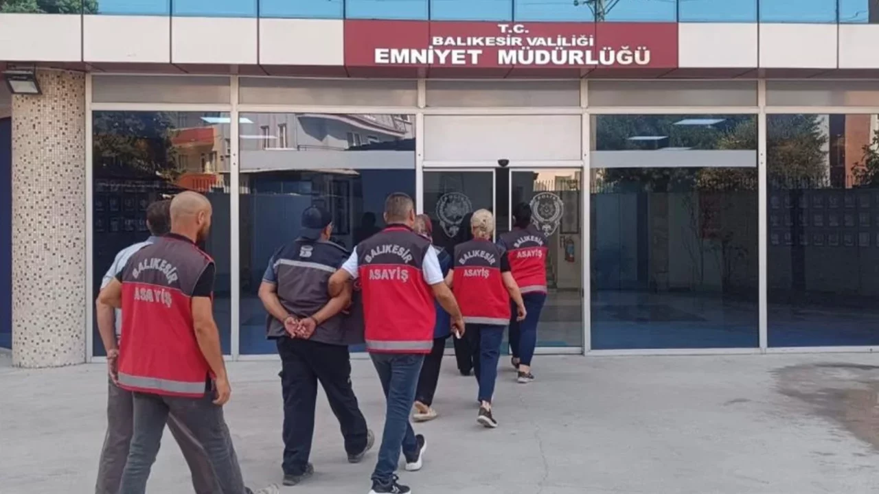 4 yaşındaki Esra'nın ölümü 21 yıl sonra aydınlatıldı