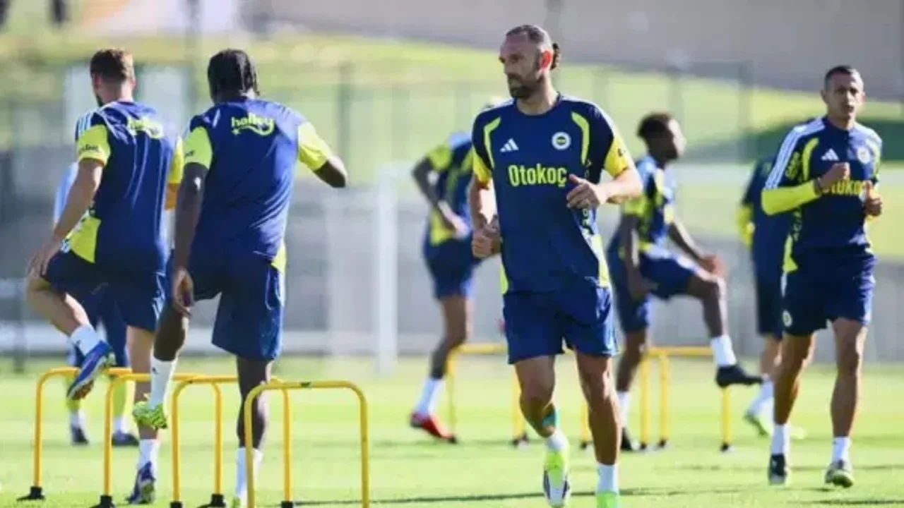 Fenerbahçe'den 5 futbolcunun sağlık durumu hakkında açıklama