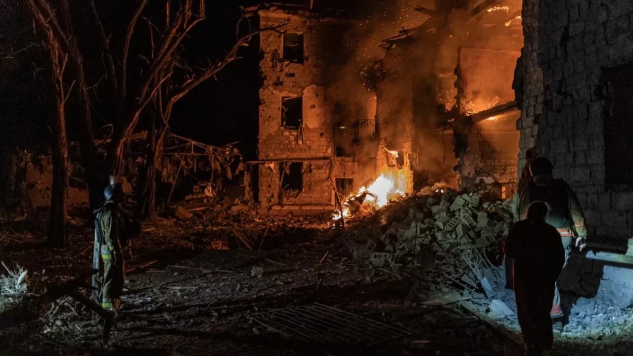 Ukrayna açıkladı: Rusya 41 füze, 125 SİHA ile hava saldırısı düzenledi