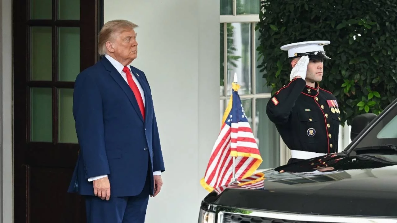Trump: İran'ın Kazma Dağı bölgesini çok yakında, güçlü biçimde vuracağız