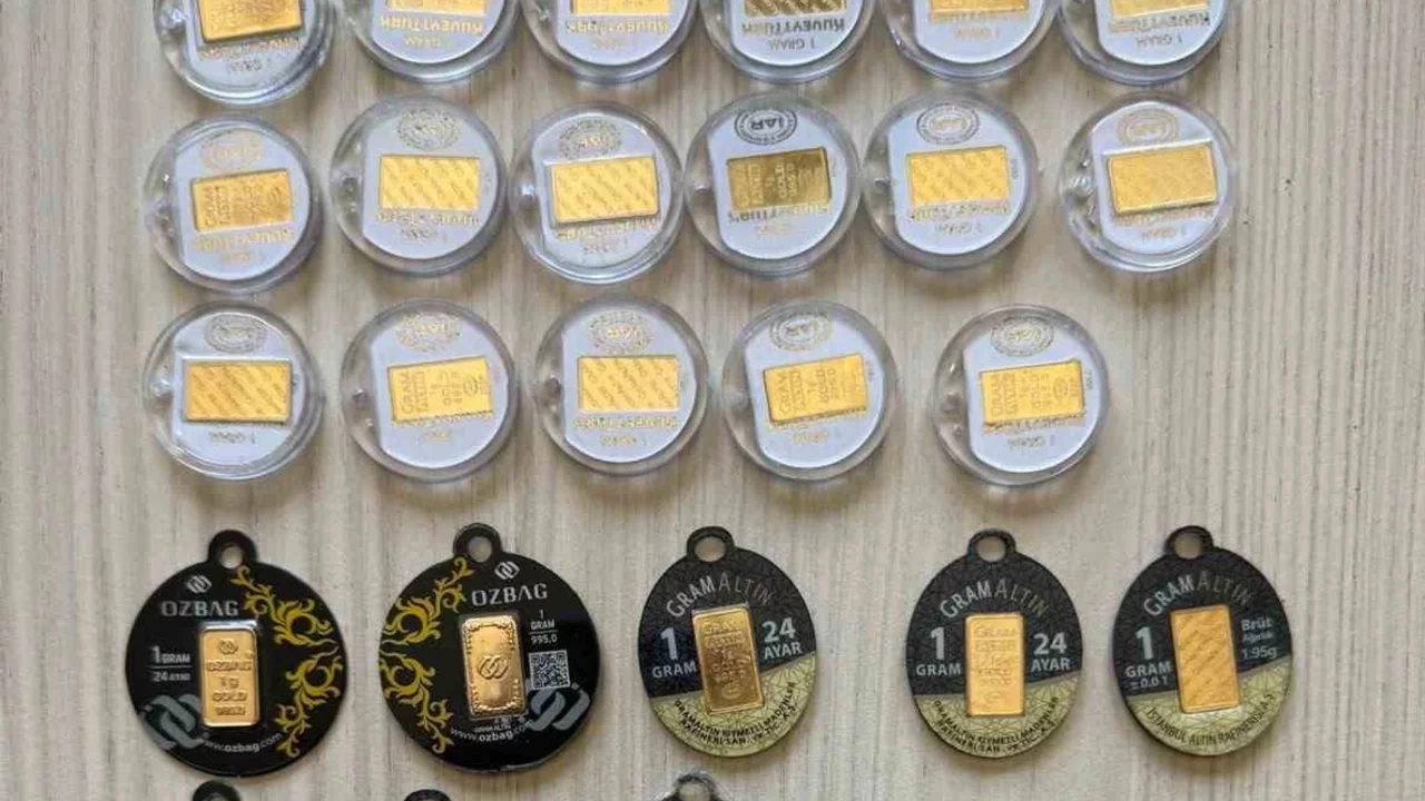 Kuyumculara sahte altın satmaya çalışan 2 şüpheli tutuklandı