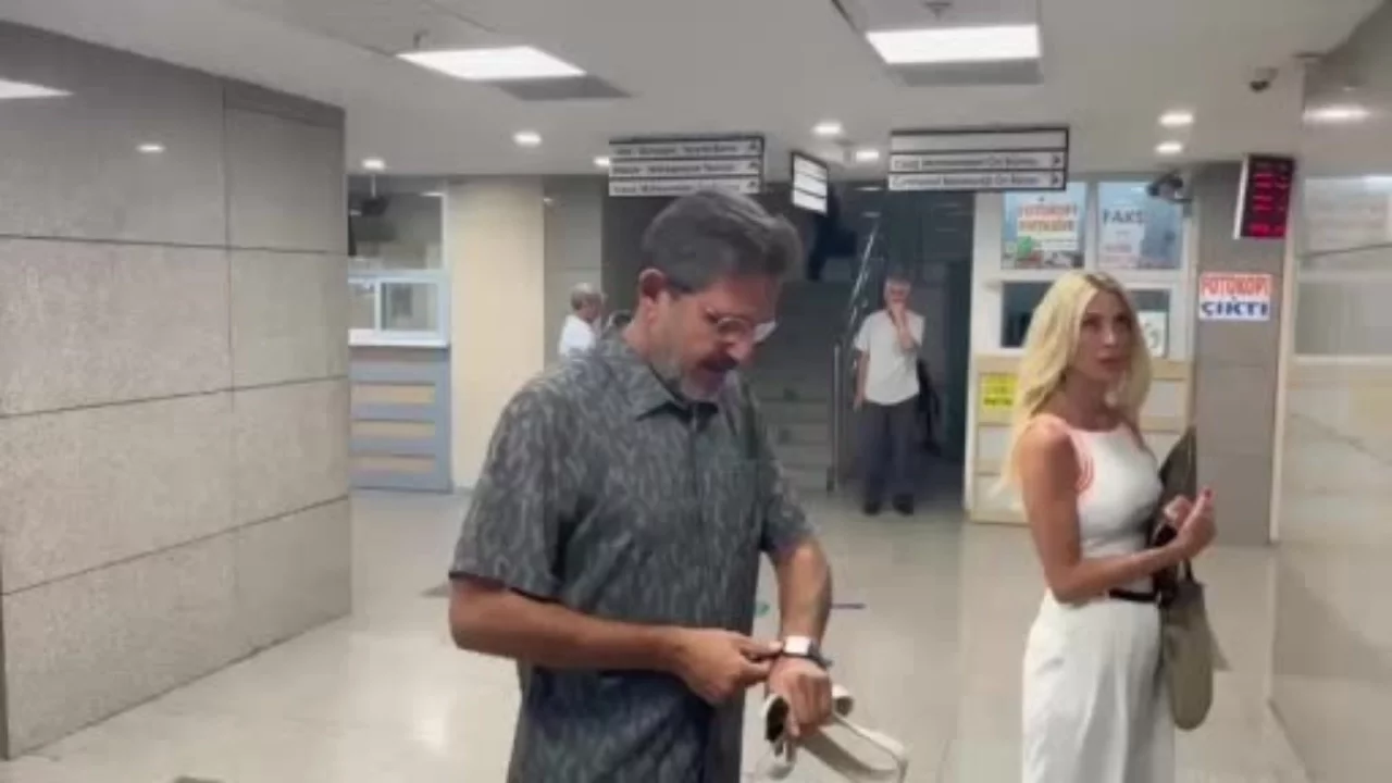 Fatih Portakal "Ahbaplar Suç Örgütü" soruşturması kapsamında adliyeye geldi