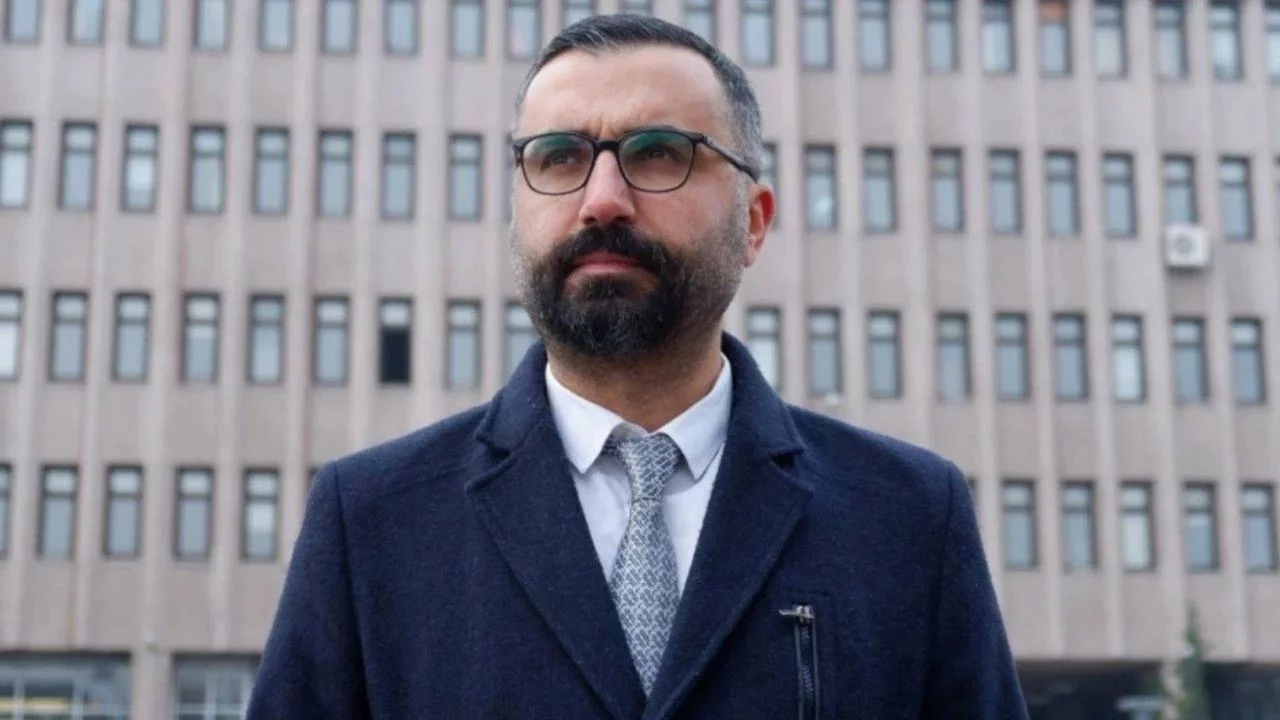 Gazeteci Alican Uludağ'ın hesabına ve paylaşımlarına erişim engeli