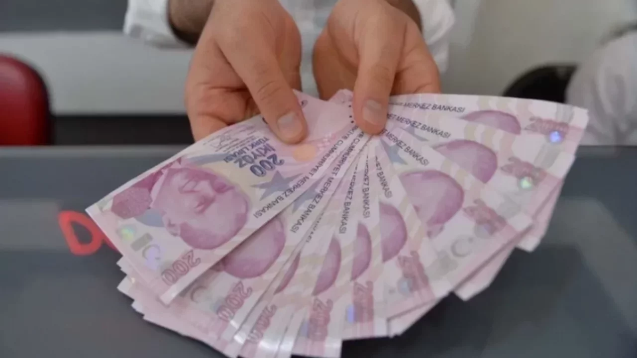Maaş farklarının yatacağı tarih belli oldu