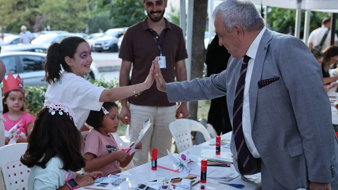 Nilüfer Belediye Başkanı Şadi Özdemir, Beşevler sakinlerini dinledi