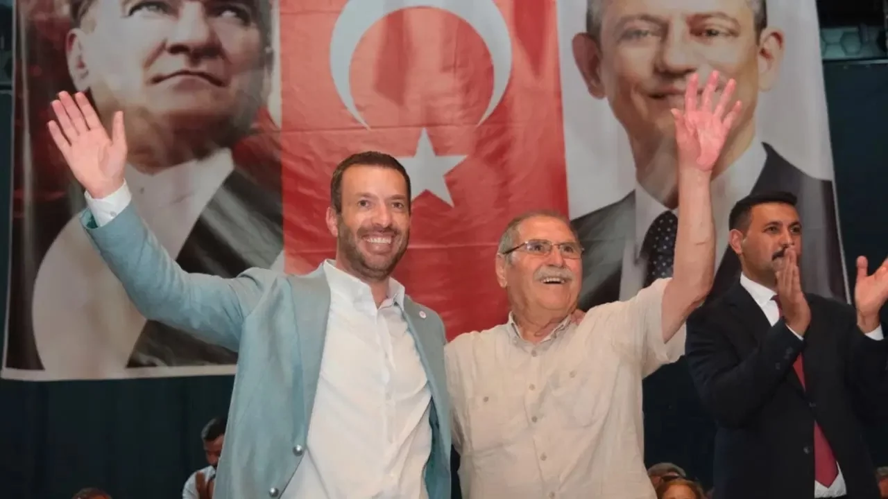 Ceyhan Belediye Başkanı Aydar, CHP'den istifa etti, 'YENİ Parti'ye katılacağım' dedi