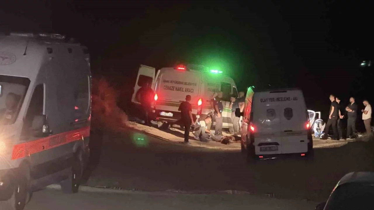 Adana'da 1 kadın ve 2 erkek silahlı saldırıda yaşamını yitirdi