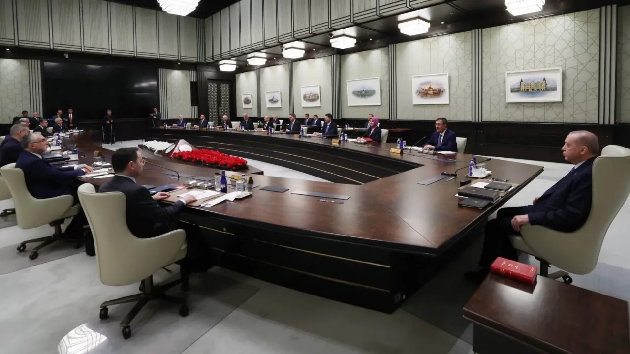 Cumhurbaşkanlığı Kabinesi toplanıyor