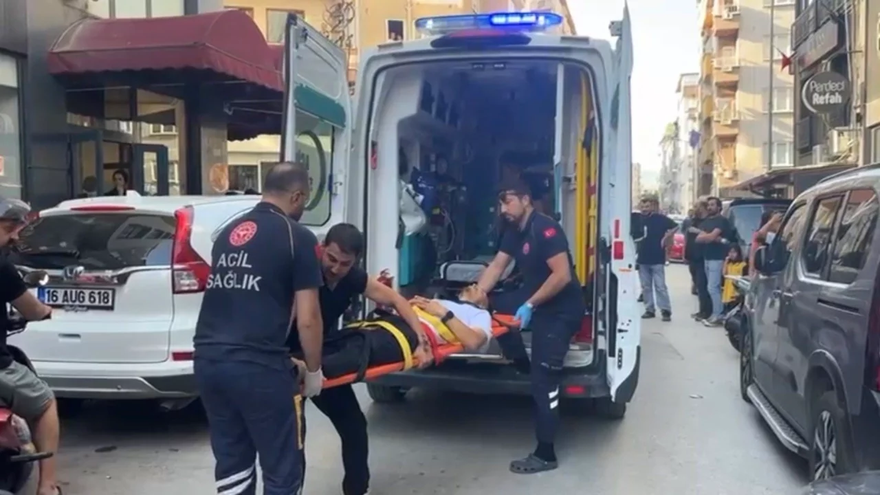 Bursa'da husumetli iki genç arasında silahlı kavga: 1 yaralı