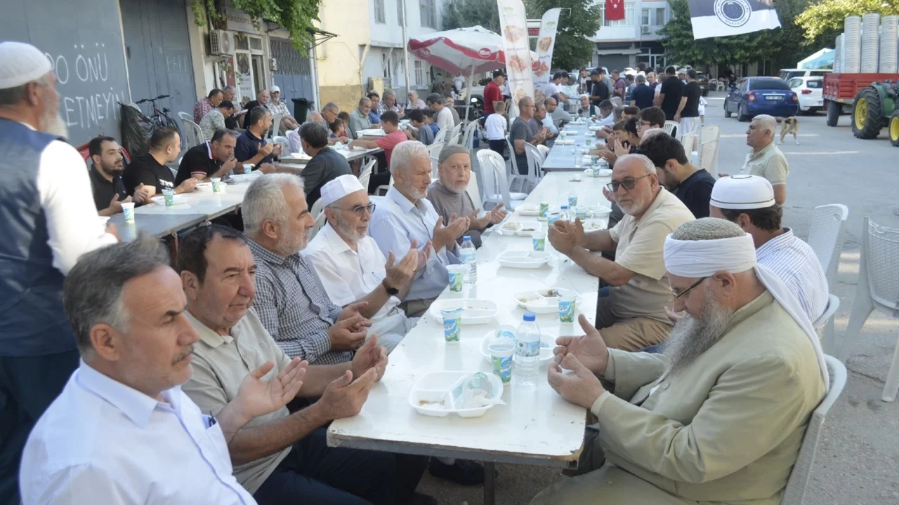Mudanya'da şehitler anısına, beraberlik ve bereket için dua edildi
