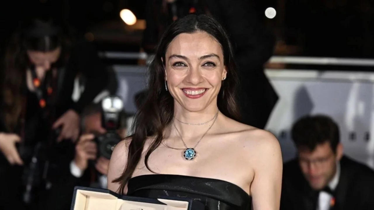Oyuncu Merve Dizdar'ın annelik heyecanı: İsme henüz karar vermedik
