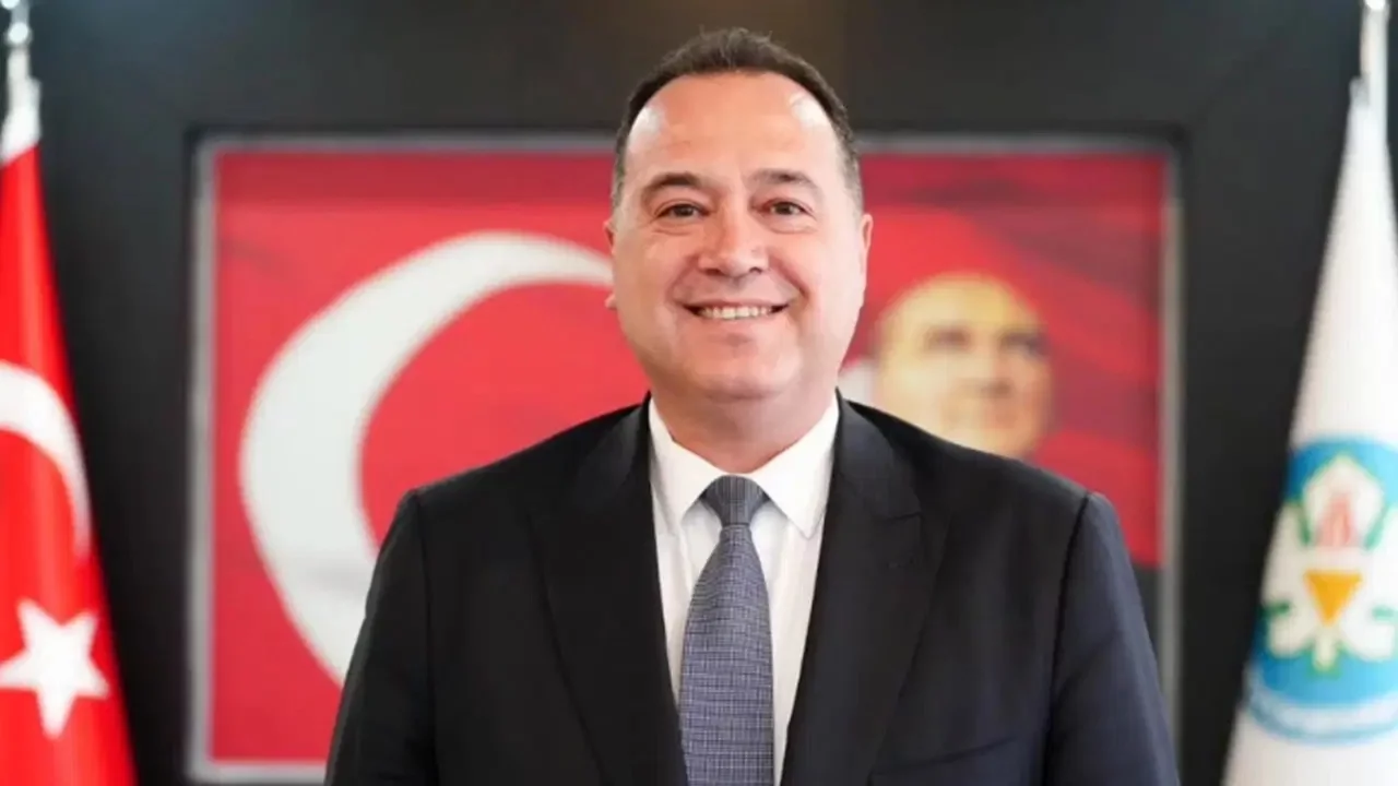 Manisa Büyükşehir Belediye Başkanı CHP'den istifa etti