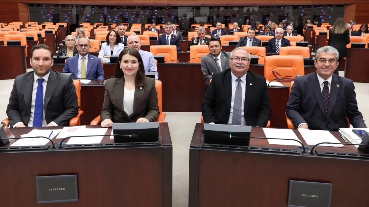 Yeni Parti'nin ilk önergesine AK Parti ve MHP oylarıyla ret