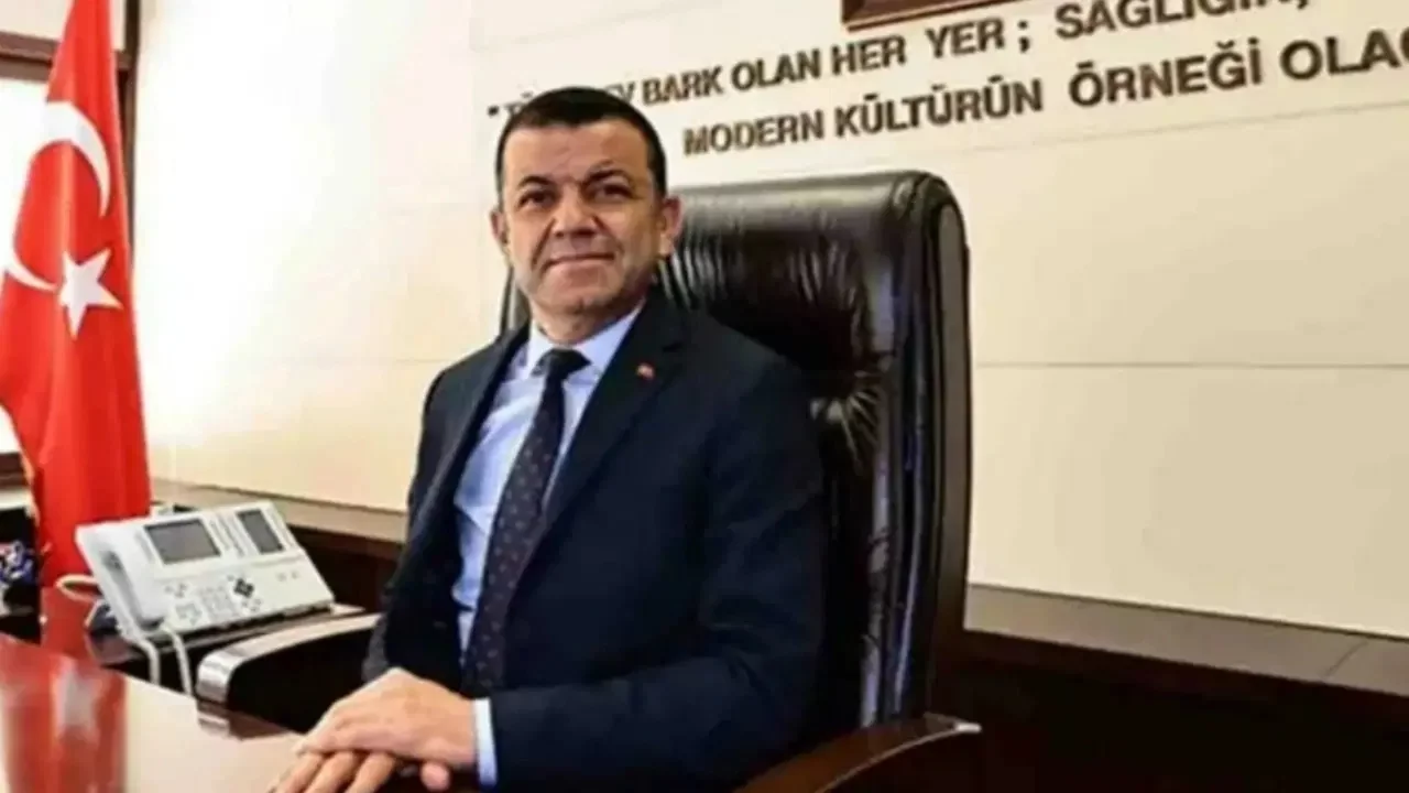 CHP'de istifa dalgası sürüyor: Denizli'de büyükşehir ve ilçe belediye başkanları YENİ Parti'ye geçti