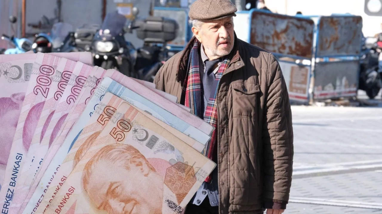 En yüksek emekli promosyonu hangi bankada?