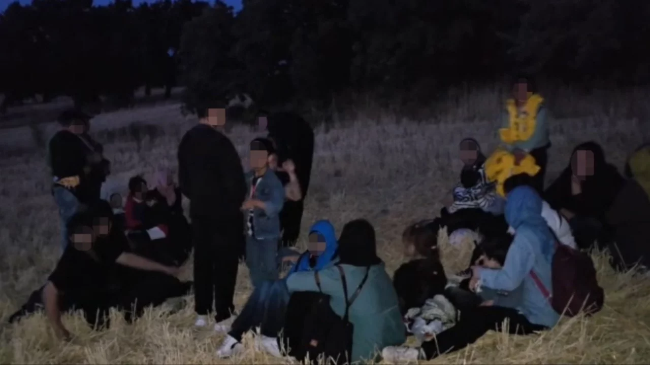 Çanakkale'de 32 kaçak göçmen yakalandı