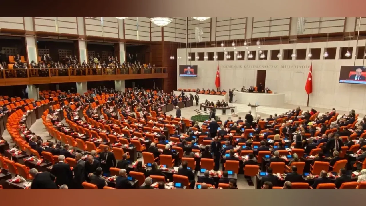 Meclis'in çalışma takvimi uzadı; ağustosun ilk haftası da çalışılacak