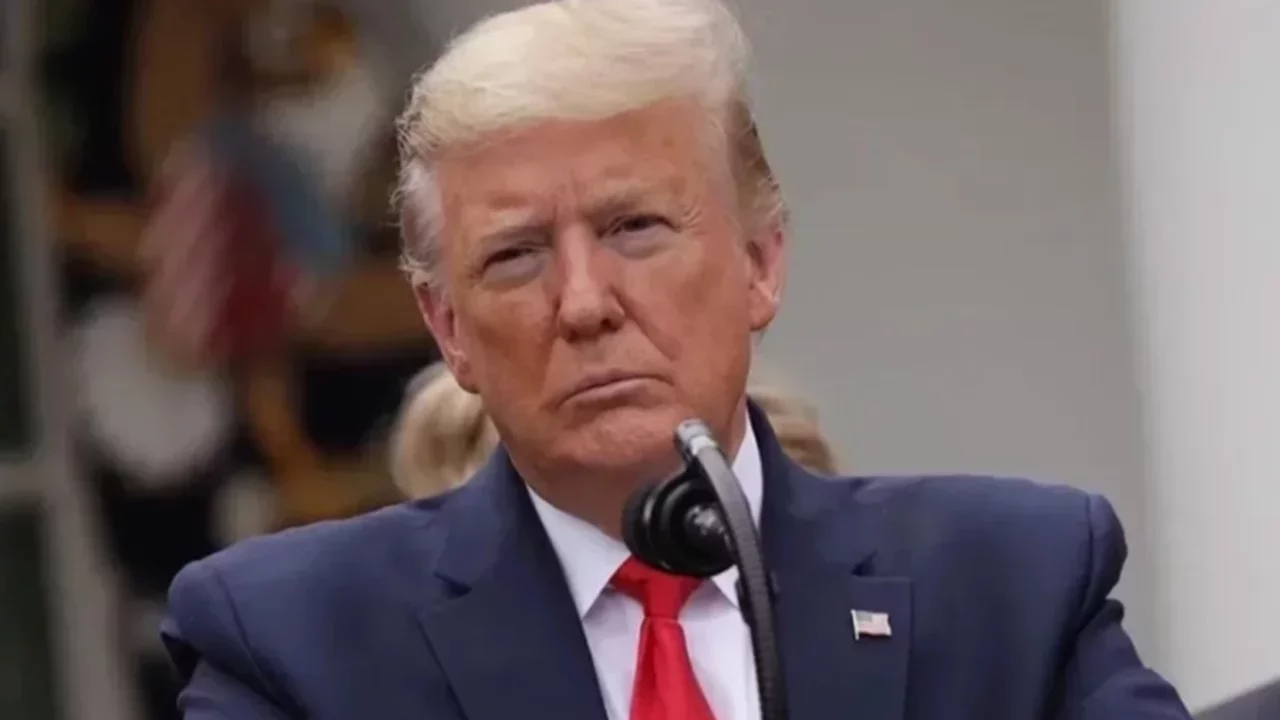 ABD Başkanı Trump'tan yeni tehdit: İran'ı "çok sert şekilde" vuracağız