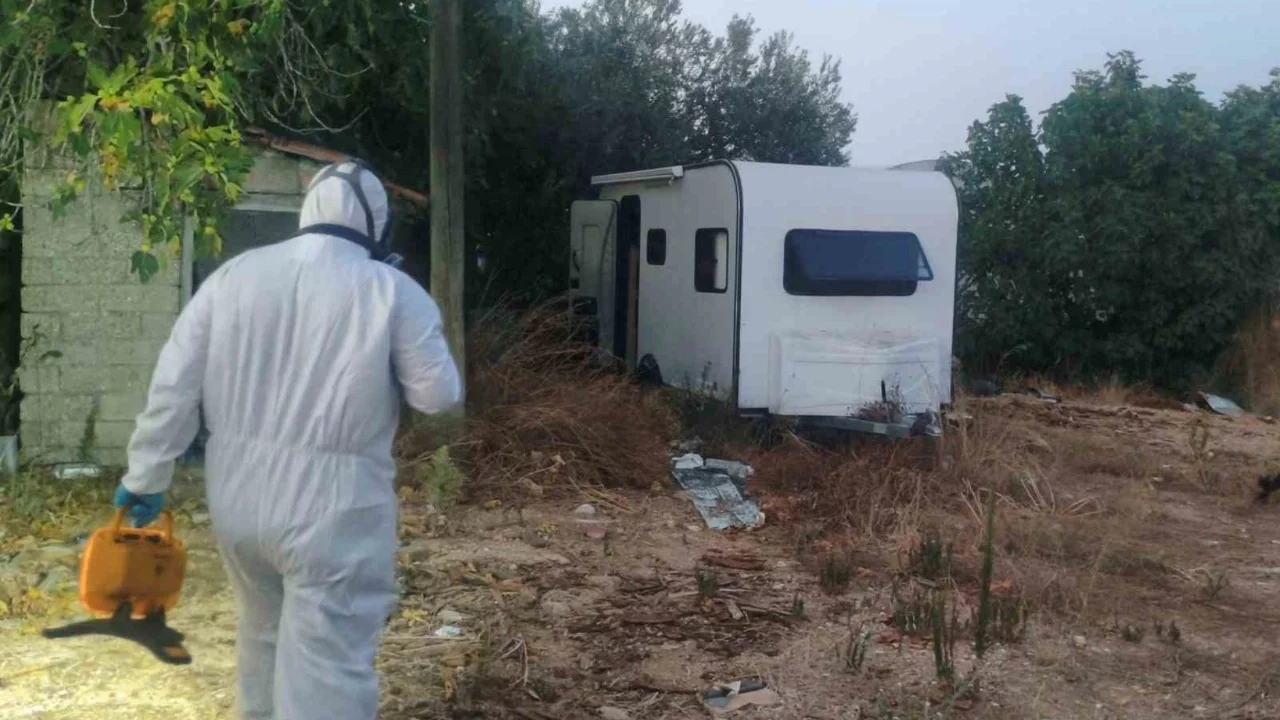'Kötü koku' ekipleri harekete geçirdi: Kaldığı karavanda ölü bulundu