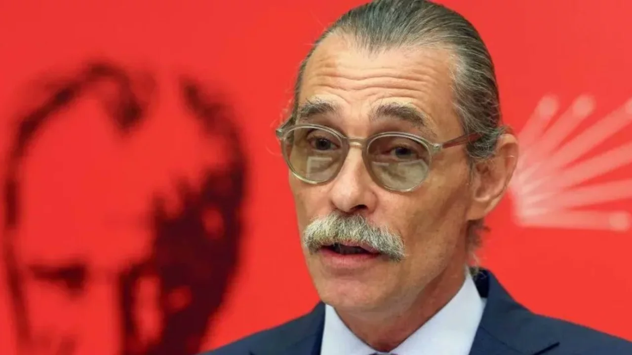 YENİ Parti'den Erdal Beşikçioğlu'nun gözaltına alınmasına ilk tepki: 'Seçmen iradesi hedef alınıyor'