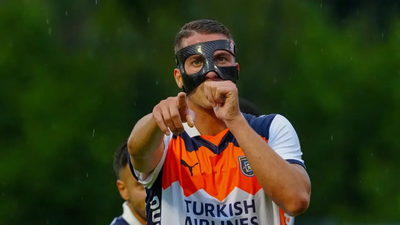 Fenerbahçe'den yerli forvet hamlesi
