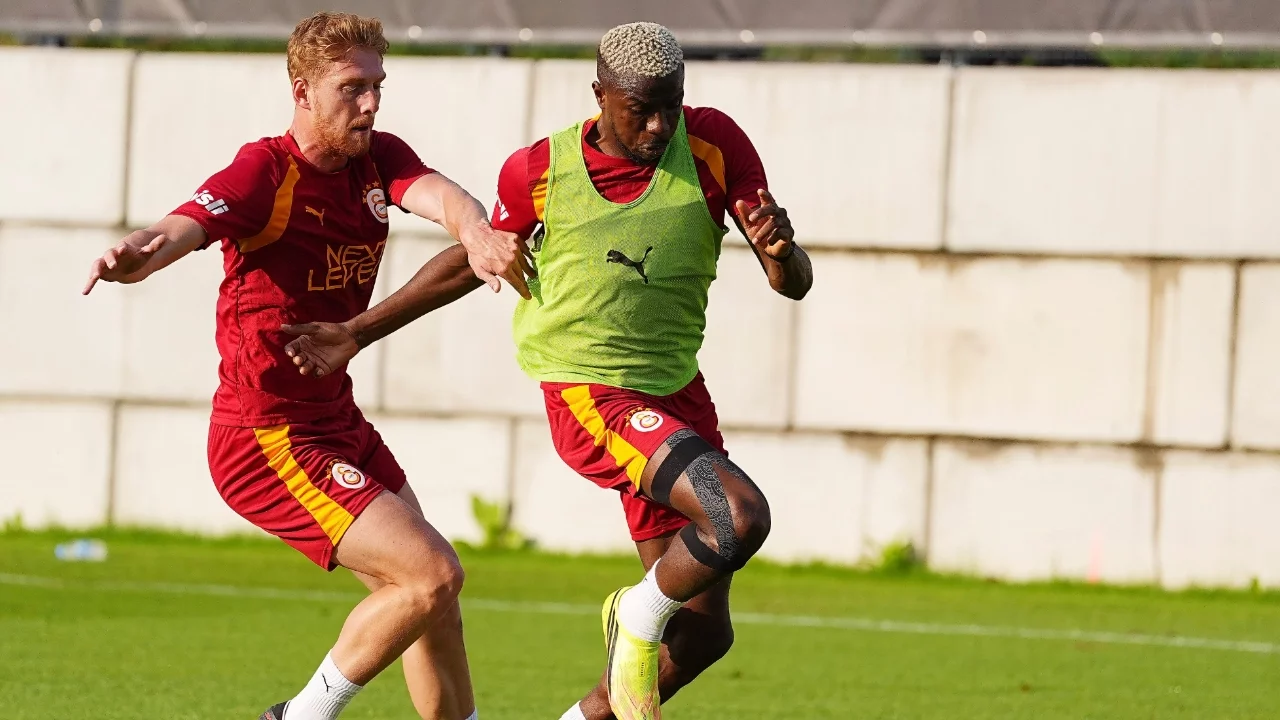 Galatasaray, günü çift antrenmanla bitirdi