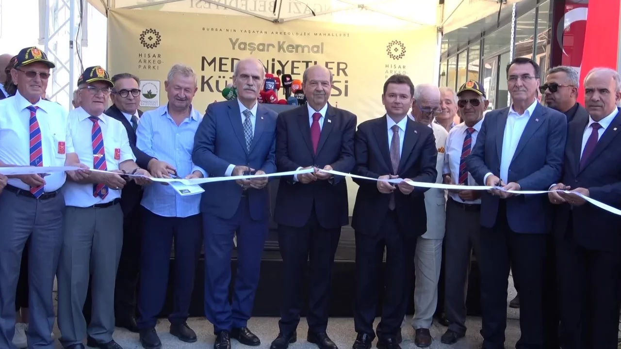 Osmangazi'de Yaşar Kemal Medeniyetler Kütüphanesi açıldı