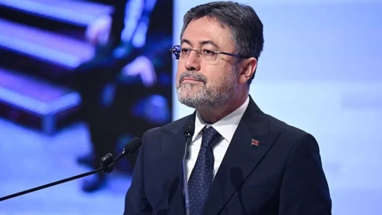 Bakan Yumaklı'dan orman yangınlarına ilişkin açıklama