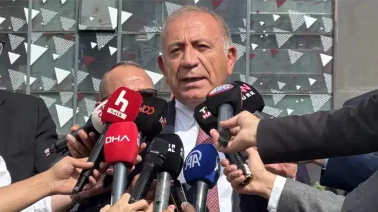 Gürsel Tekin'den 'görevden alındı' iddialarına yanıt: 'Görevimizin başındayız'