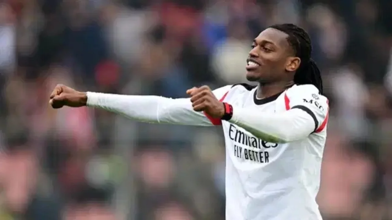 Fenerbahçe'den Rafael Leao'ya yeni teklif hazırlığı