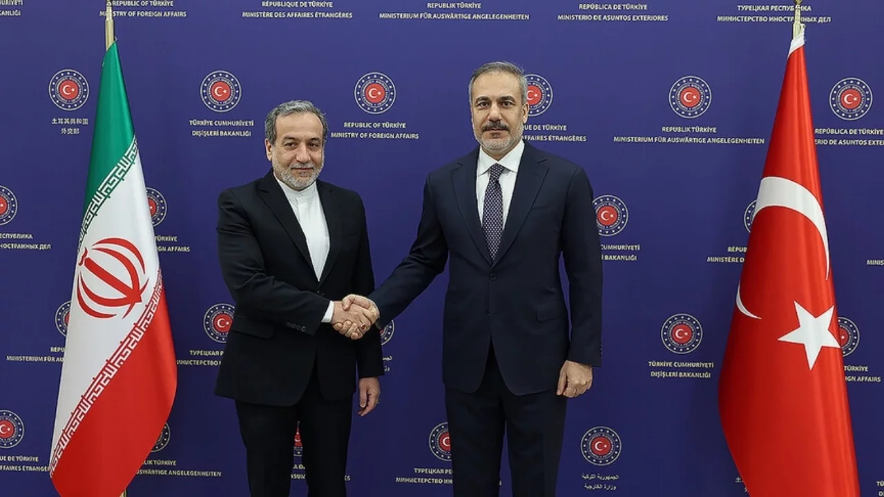 Bakan Fidan, İran Dışişleri Bakanı Erakçi ile telefonda görüştü