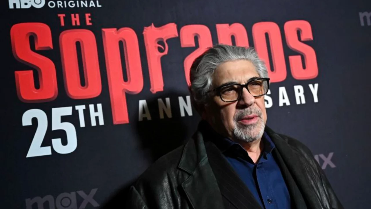 The Sopranos dizisiyle hafızalara kazınan Vincent Pastore yaşamını yitirdi