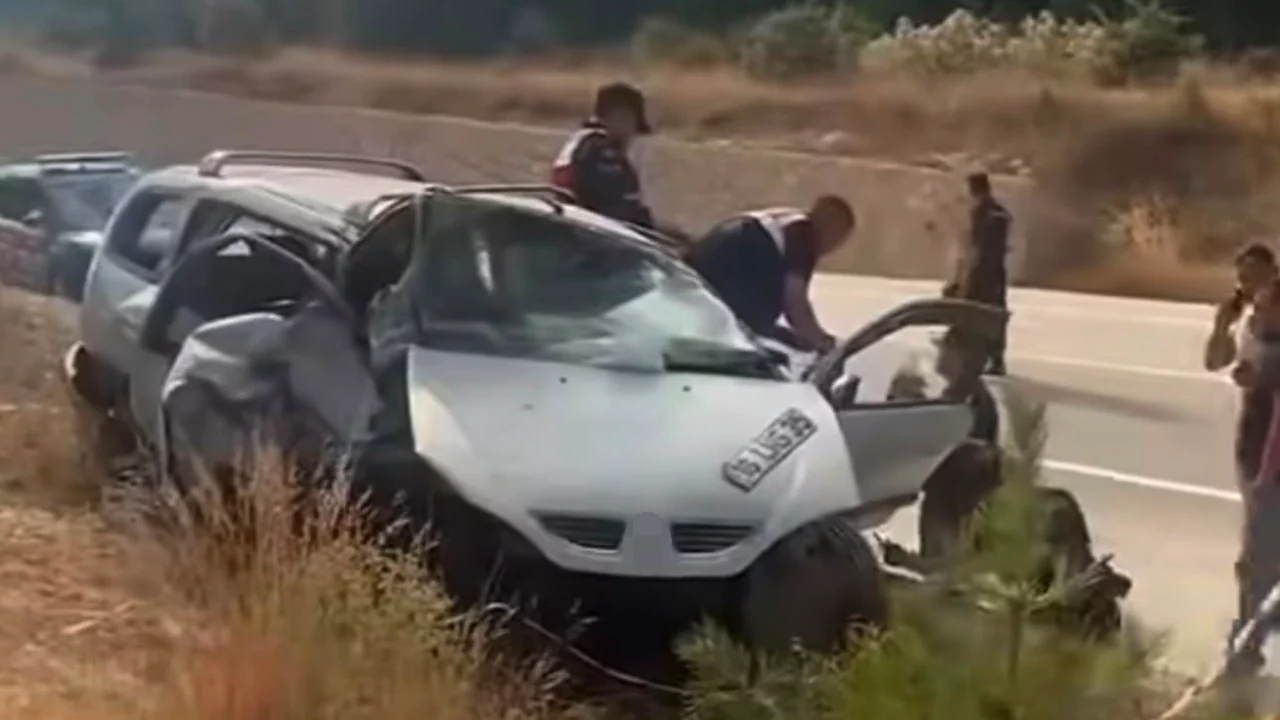 Bursa'da takla atan araçtaki çift hayatını kaybetti
